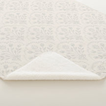 Pale Grey Folk Floral Scallop Pattern