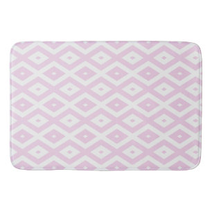Pale pink and white diamond pattern bath mat