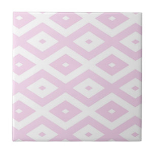 Pale pink and white diamond pattern tile