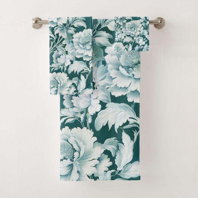 Pale white/blue repeat rose pattern  bath towel set (Insitu)