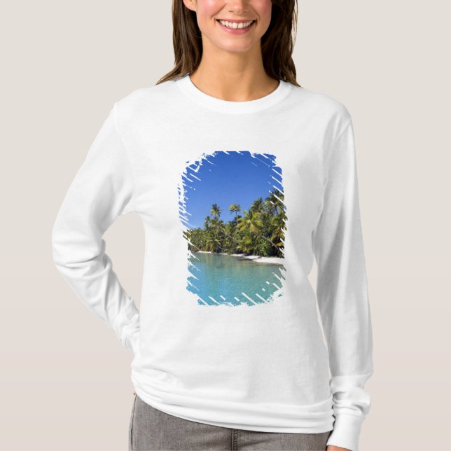 Palm lined beach Cook Islands 2 T-Shirt (Front)