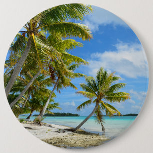 Palm tree white sand beach button