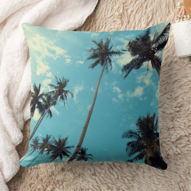 Palm trees and the sky cushion (Blanket)
