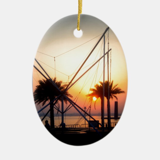 palm trees and trampolin ceramic tree decoration (Front)