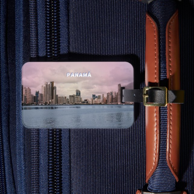Panama Skyline Luggage Tag (Front Insitu 4)