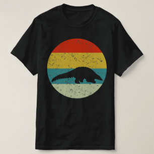 pangolin retro vintage silhouette 70s T-Shirt