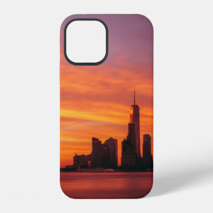 PANORAMIC PHOTOGRAPHY OF SUNSET AT THE CITY iPhone 12 CASE