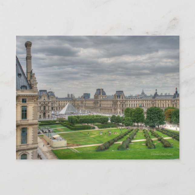Panoramic View Musee du Louvre Postcard (Front)