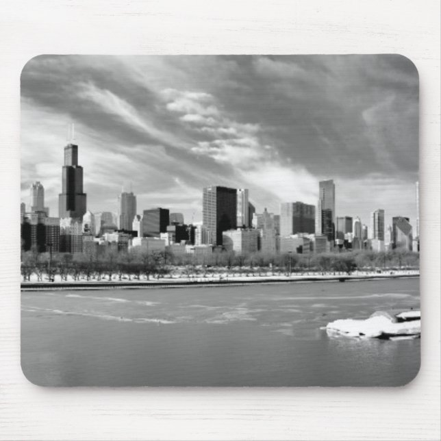 Panoramic view of Chicago skyline in winter Mouse Pad (Front)