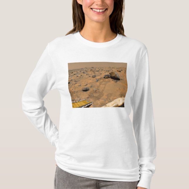 Panoramic view of Mars 5 T-Shirt (Front)