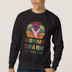 Papa Dad Father Shark Vintage Retro Family Mother' Sweatshirt