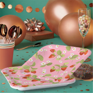 Paper Plates Summer Strawberries