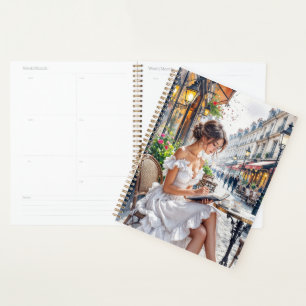 Parisian Women Elegance: Paris Café Street Vibes Planner