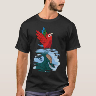 Parrot & Dragon Reflection I Green winged Macaw 2 T-Shirt