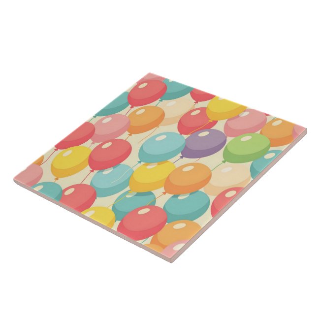 Party balloons in different colors tile (Side)