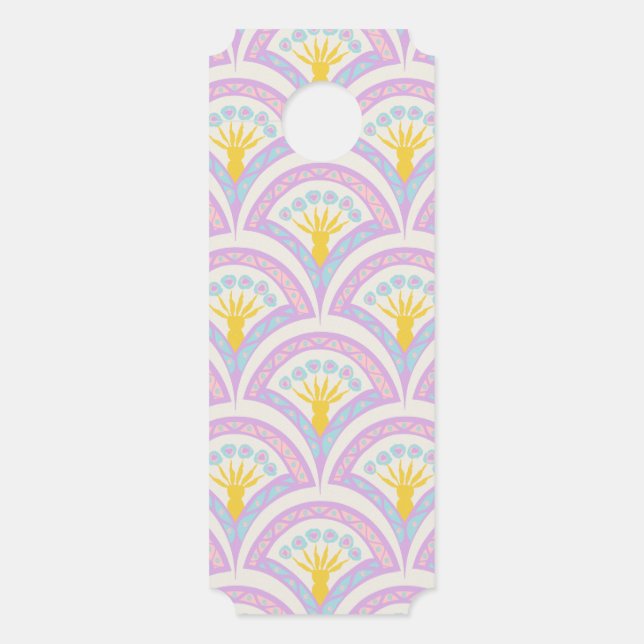 Pastel coloured shell pattern door hanger (Front)