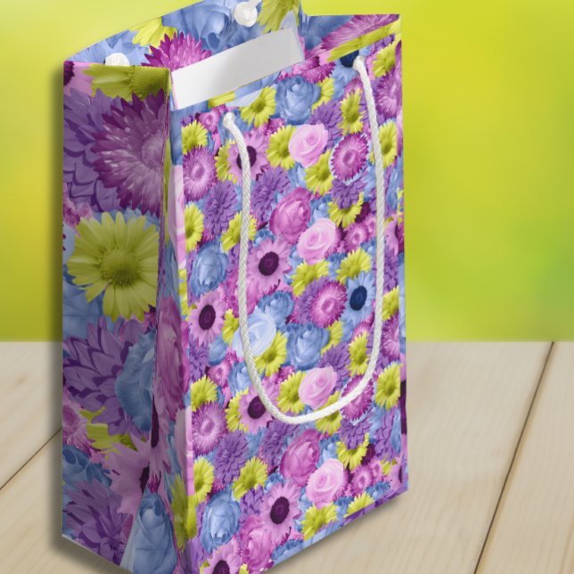 Pastel Flowers Gift Bag (Creator Uploaded)
