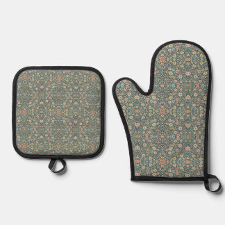 Pastel  flowers with a dark background oven mitt & pot holder set