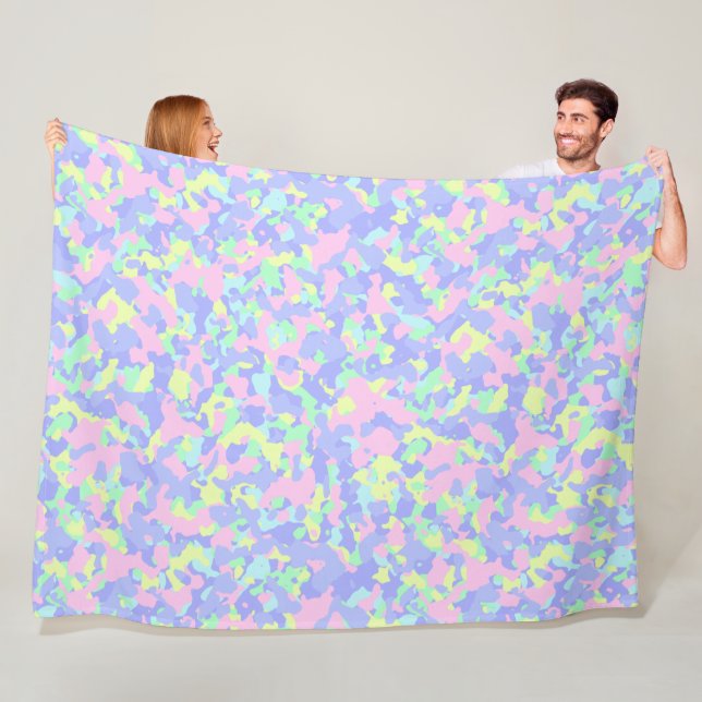 Pastel Lime Fleece Sherpa Blanket (In Situ)