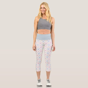 Pastel Seashell Coastal Beach Lattice Pattern Capri Leggings