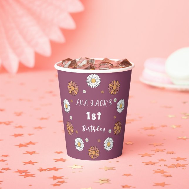 Pastel white and pink orange daisy flowers paper cups (Insitu)