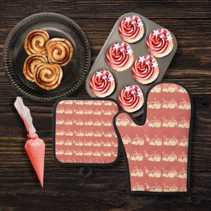 Pastry bags, cinnamon buns, and cupcakes pink oven mitt & pot holder set