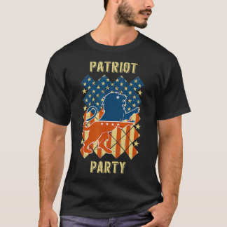 Patriot Party Vintage US Flag With Lion  T-Shirt
