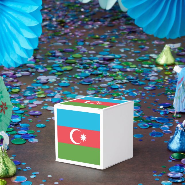 Patriotic favour box with Flag of Azerbaijan (Party)