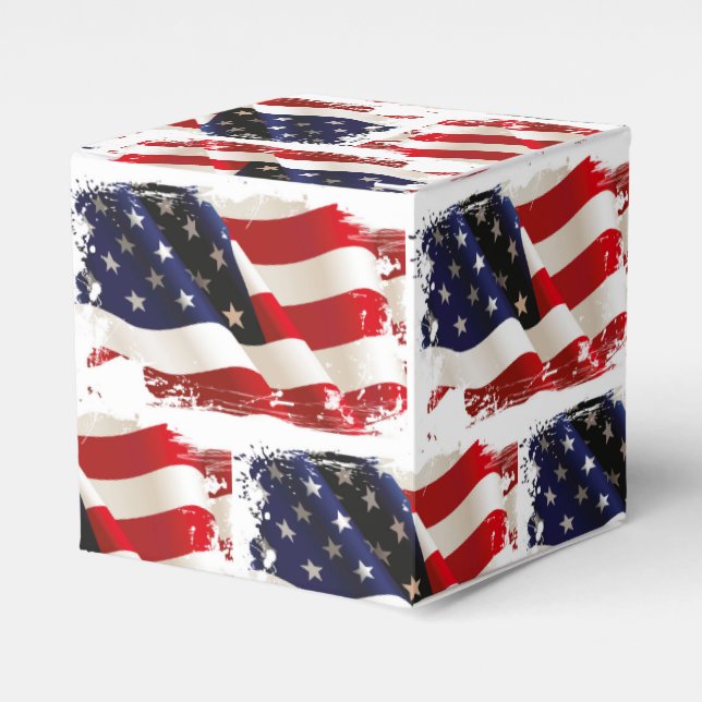 Patriotic Flag July 4th Party Favour Box (Front Side)