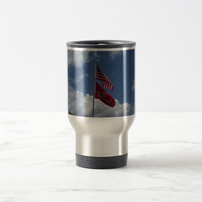 Patriotic flags and a blue sky on a travel mug (Center)