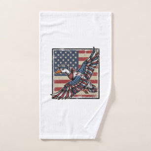 Patriotic Flying Duck Vintage Engraving Shirt Desi Hand Towel
