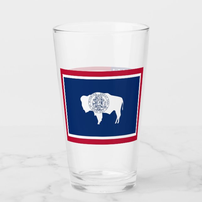 Patriotic glass cup with flag of Wyoming (Front)