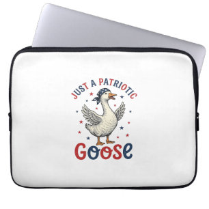 Patriotic Goose Vintage Fourth of July Shirt Desig Laptop Sleeve