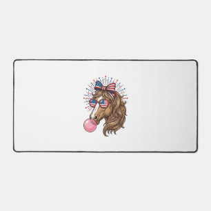 Patriotic Horse Bubble Gum Vintage Vector Shirt De Desk Mat