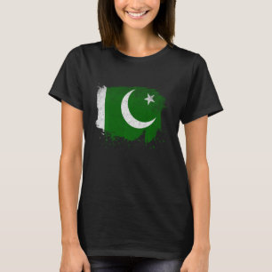Patriotic Pakistani Pride Vintage Pakistan Flag T-Shirt