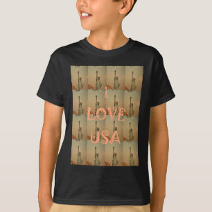 Patriotic Pop Art: "I Love USA" Graphic Art Design T-Shirt
