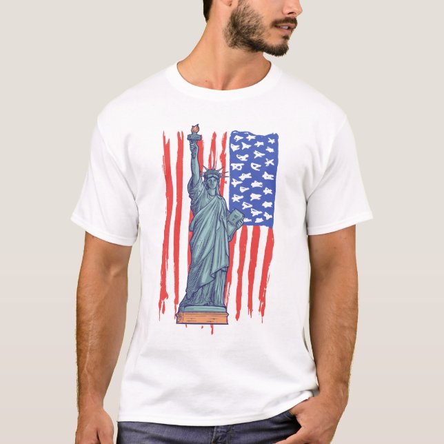 Patriotic Statue of Liberty American Flag NYC Desi T-Shirt (Front)