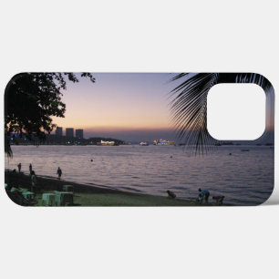Pattaya Beach Sunset ... Chonburi, Thailand iPhone 13 Pro Max Case