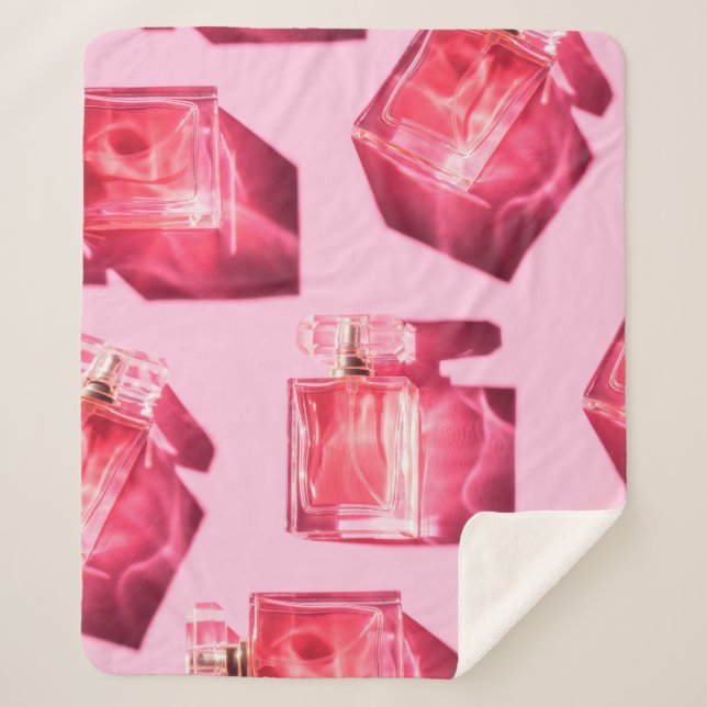 Pattern bottles of woman perfume sherpa blanket (Front)