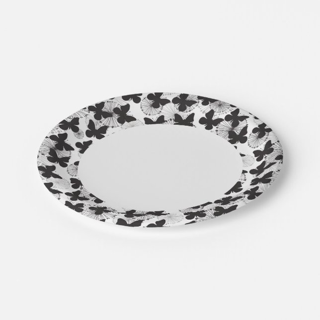 pattern of a butterfly paper plate (Angled)