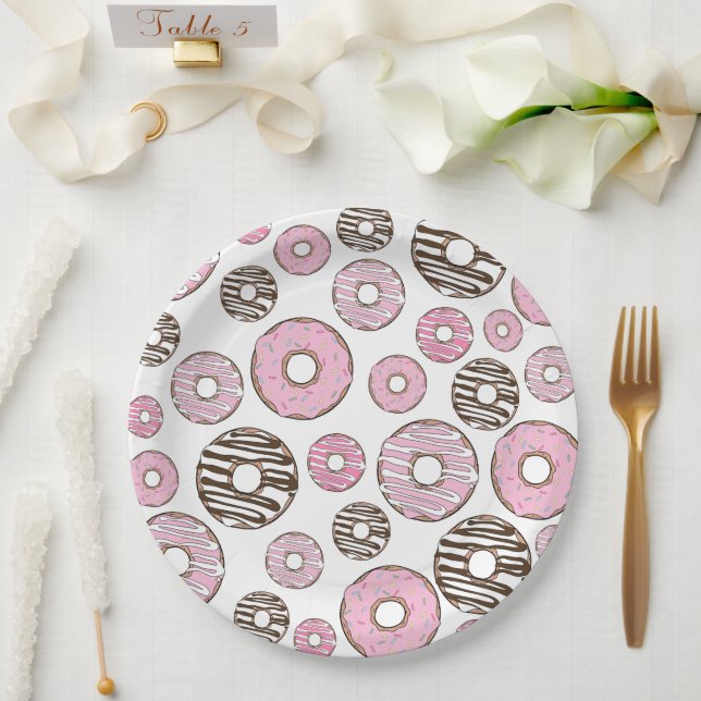 Pattern Of Doughnuts, Pink Doughnuts, White Doughn Paper Plate (Wedding)