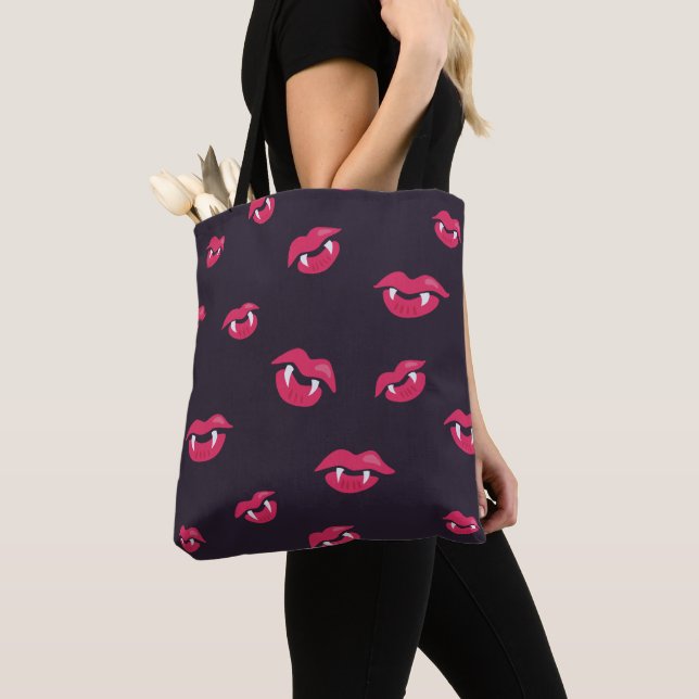 Pattern of vampire lips and fangs tote bag (Close Up)
