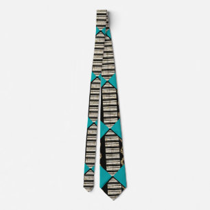 Pattern tie