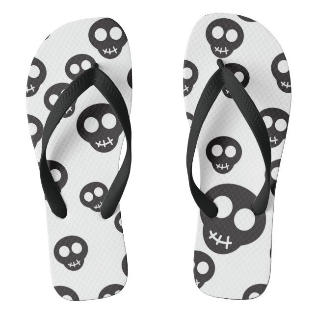 Pattern with black skulls on white jandals (Footbed)