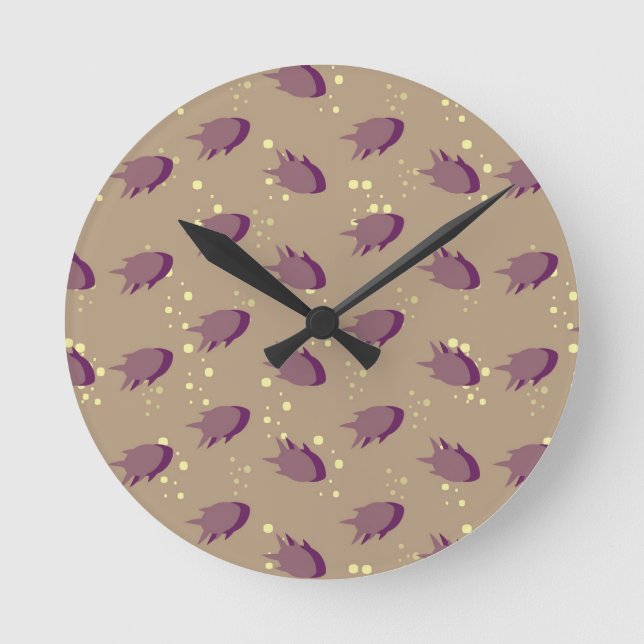 pattern with fish round clock (Front)