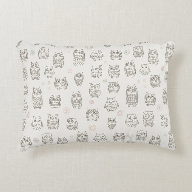 Pattern with owls decorative cushion (Front)