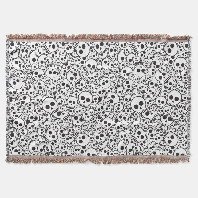 Pattern with skulls throw blanket (Front)