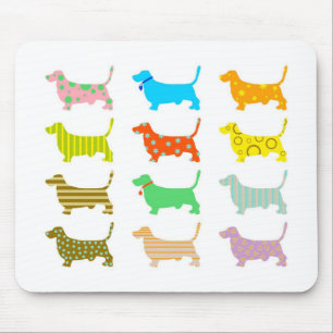 patterned-hound-dogs mouse pad
