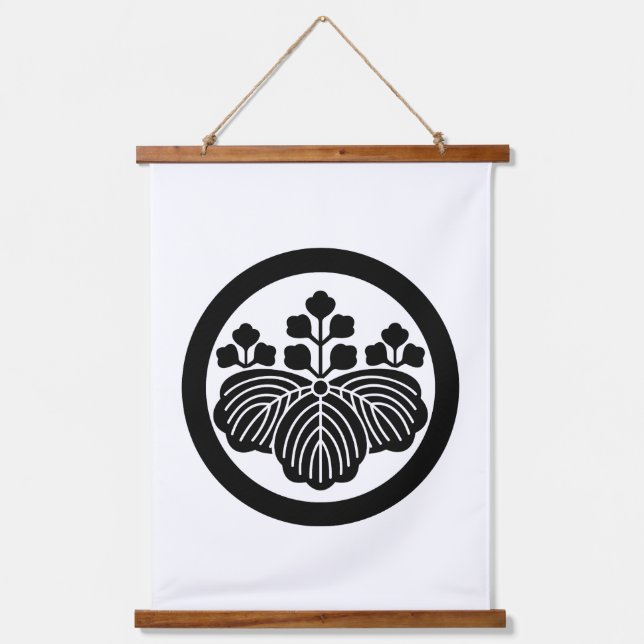 Paulownia with 5-3 blooms in circle hanging tapestry (Front)