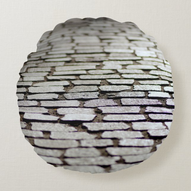 Pavement cobblestones walkway round cushion (Front)